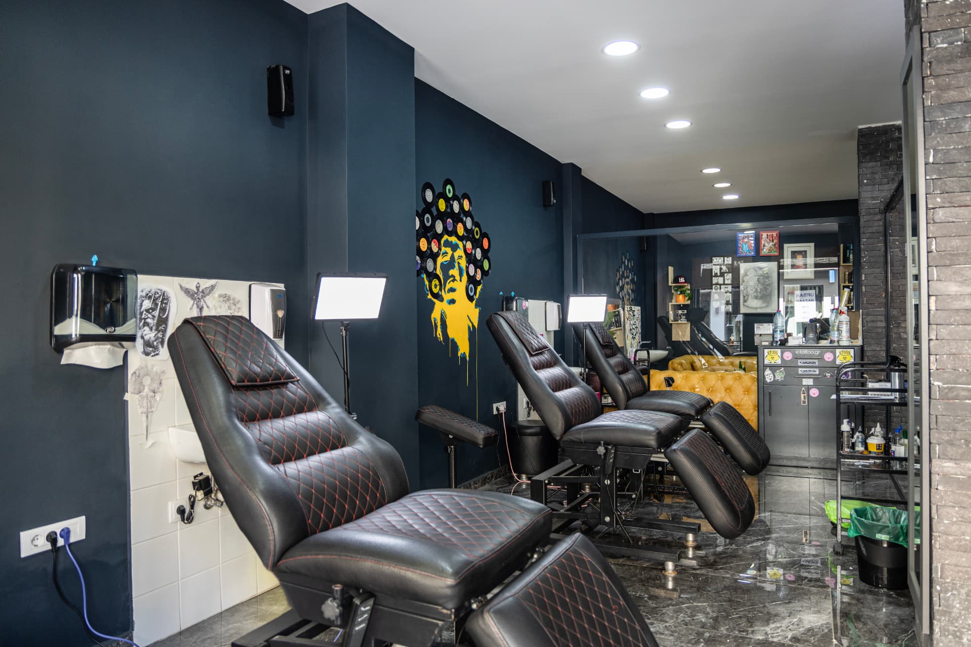 LayLow Tattoo studio